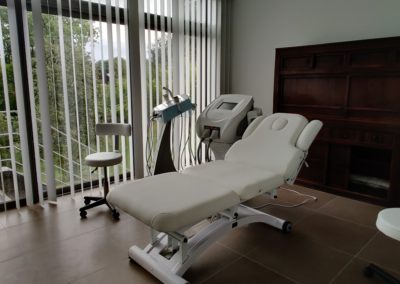 Salle cryolipolyse pressotherapie soin domaine la carriere